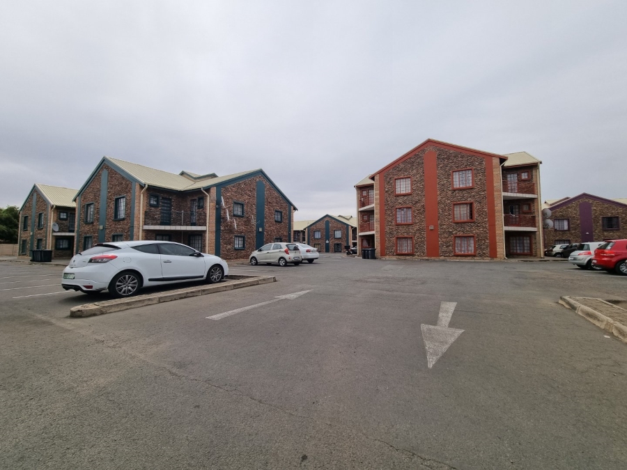 1 Bedroom Property for Sale in Willows Free State